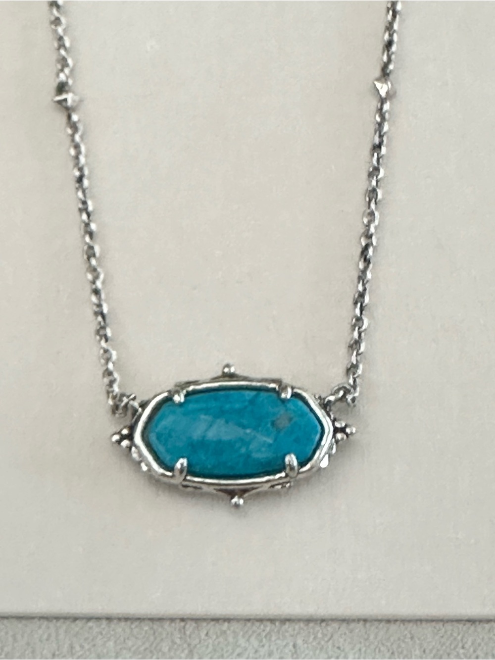 Kendra Scott Turquoise Oval Pendant Necklace in Silver Tone